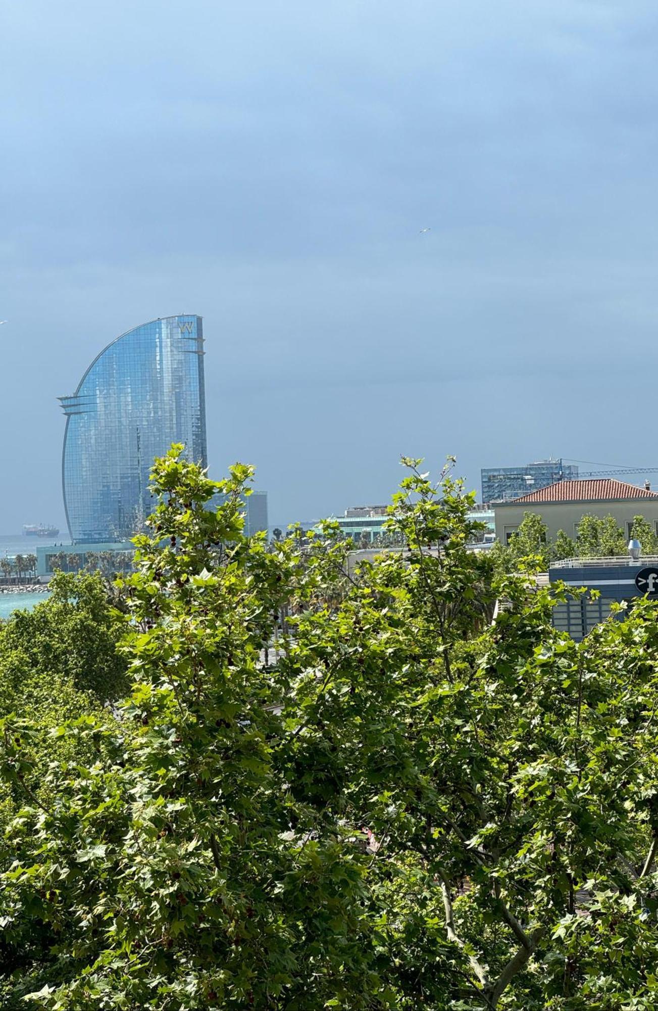 Sea View Apartments Barcelona Exteriör bild